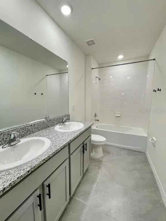8358 HARDY BAY LOOP Wesley Chapel, FL 33545