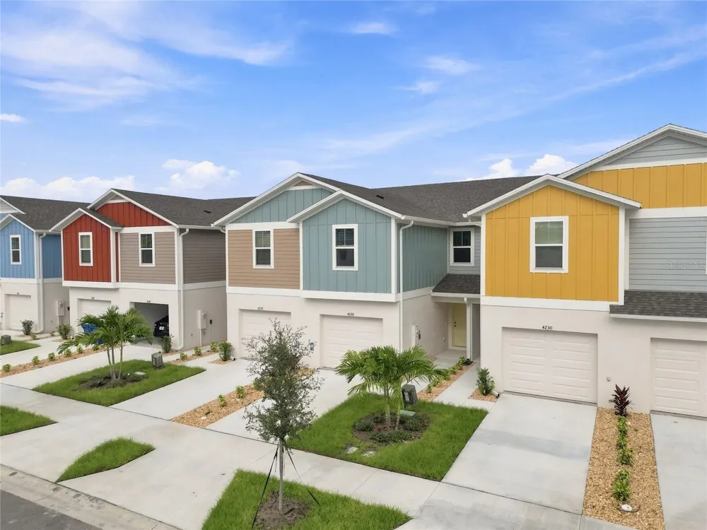 4226 HILLOCK BOULEVARD Haines City, FL 33844