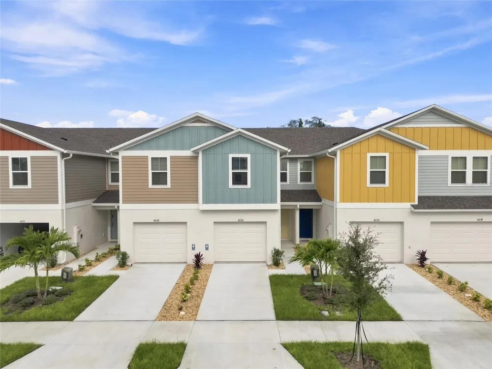 4226 HILLOCK BOULEVARD Haines City, FL 33844