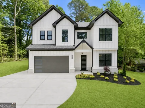 5019 Nichols DR