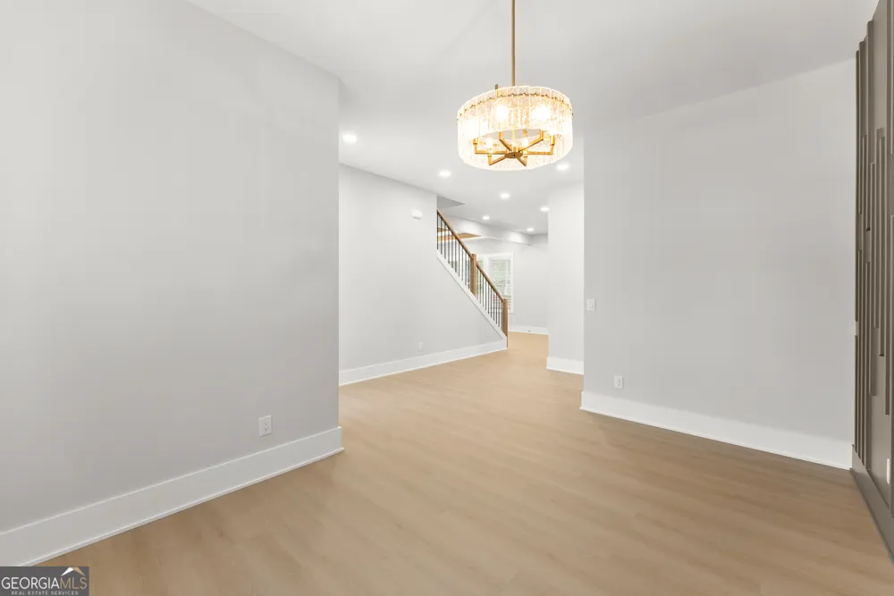 5019 Nichols DR Flowery Branch, GA 30542