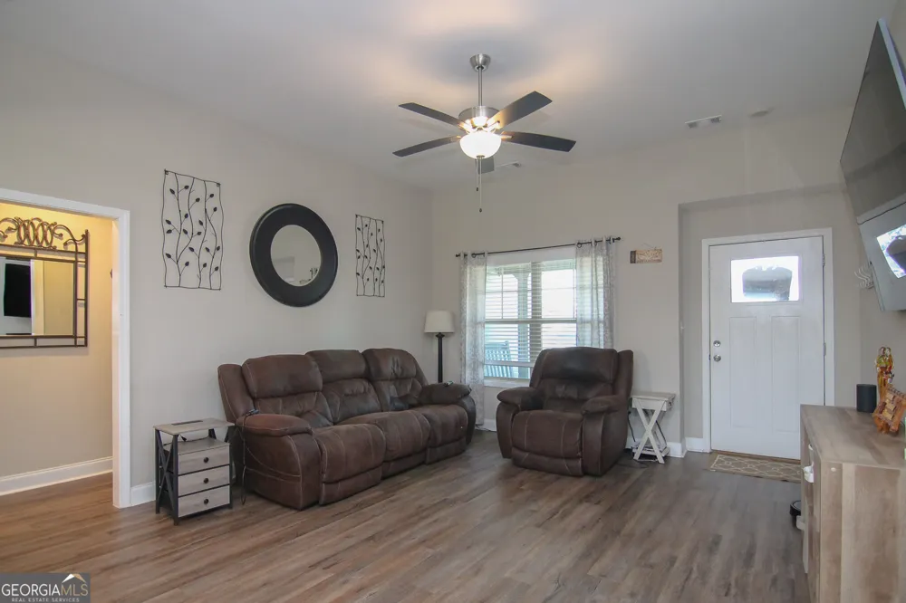 118 Gunner LN Perry, GA 31069