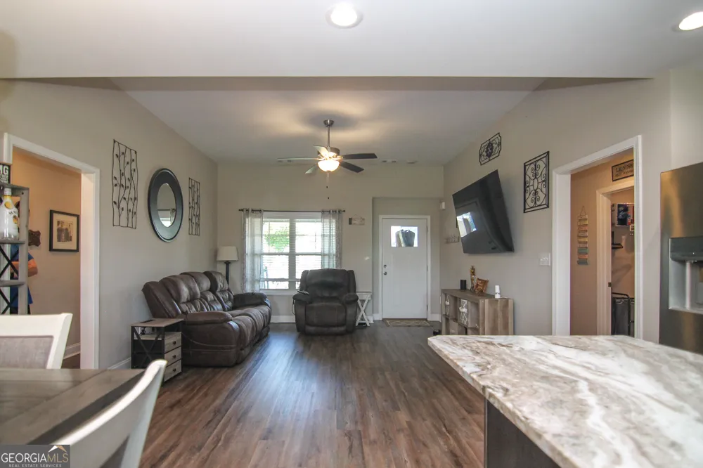 118 Gunner LN Perry, GA 31069