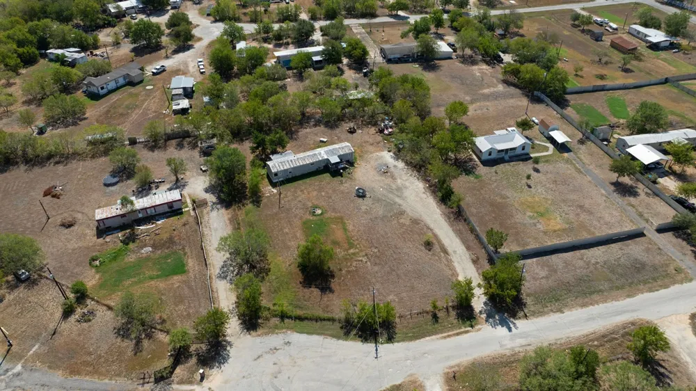 119 Reines Cove Del Valle, TX 78617