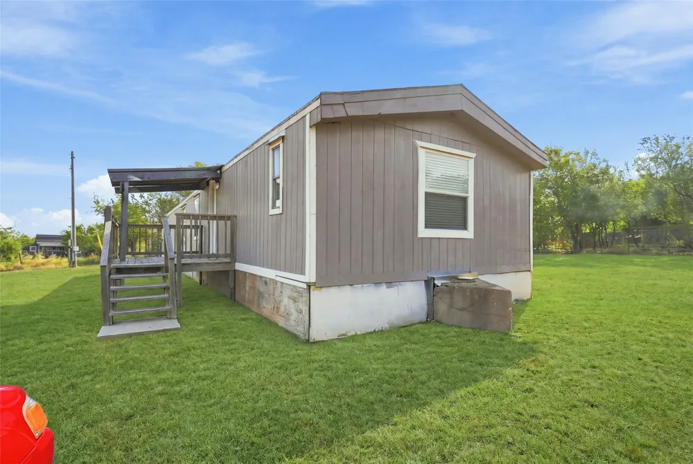 119 Reines Cove Del Valle, TX 78617