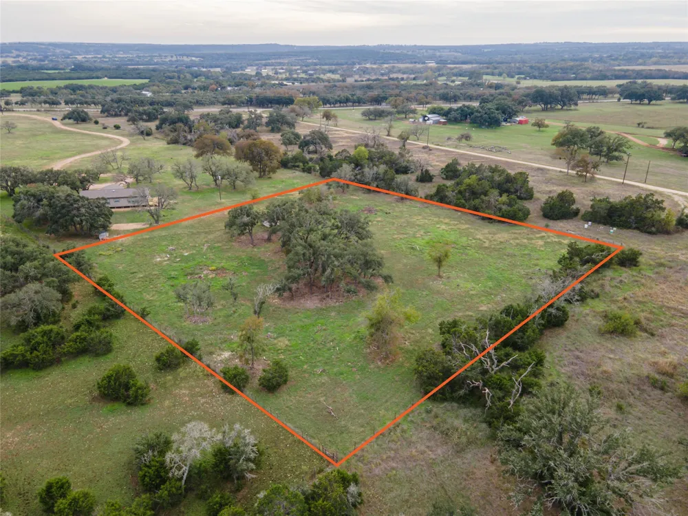 9050 Ranch Road 1869 Liberty Hill, TX 78642