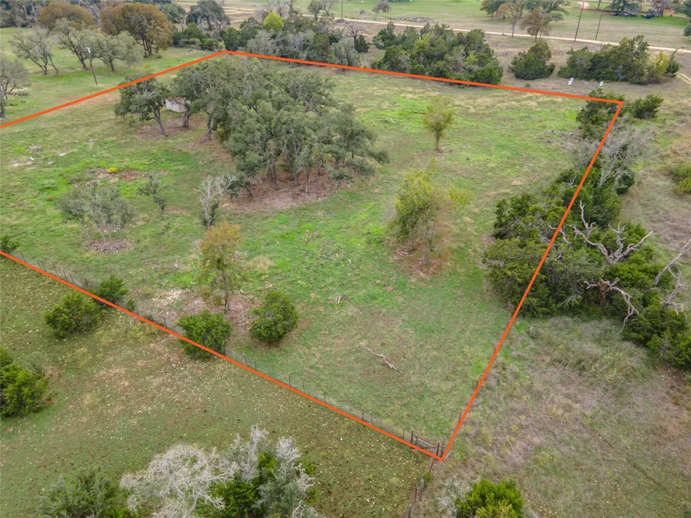 9050 Ranch Road 1869 Liberty Hill, TX 78642