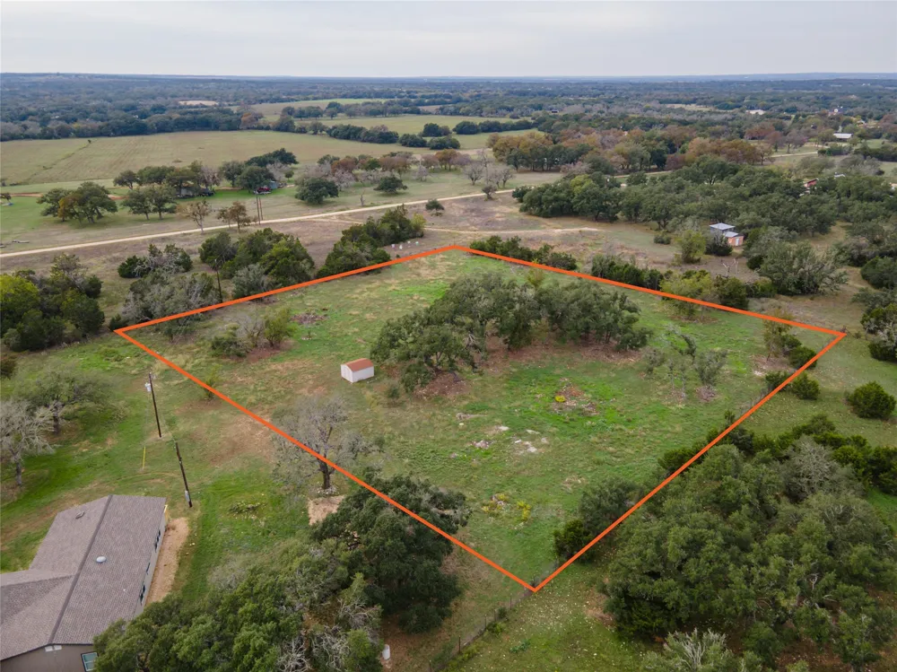 9050 Ranch Road 1869 Liberty Hill, TX 78642