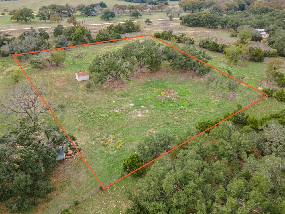 9050 Ranch Road 1869 Liberty Hill, TX 78642