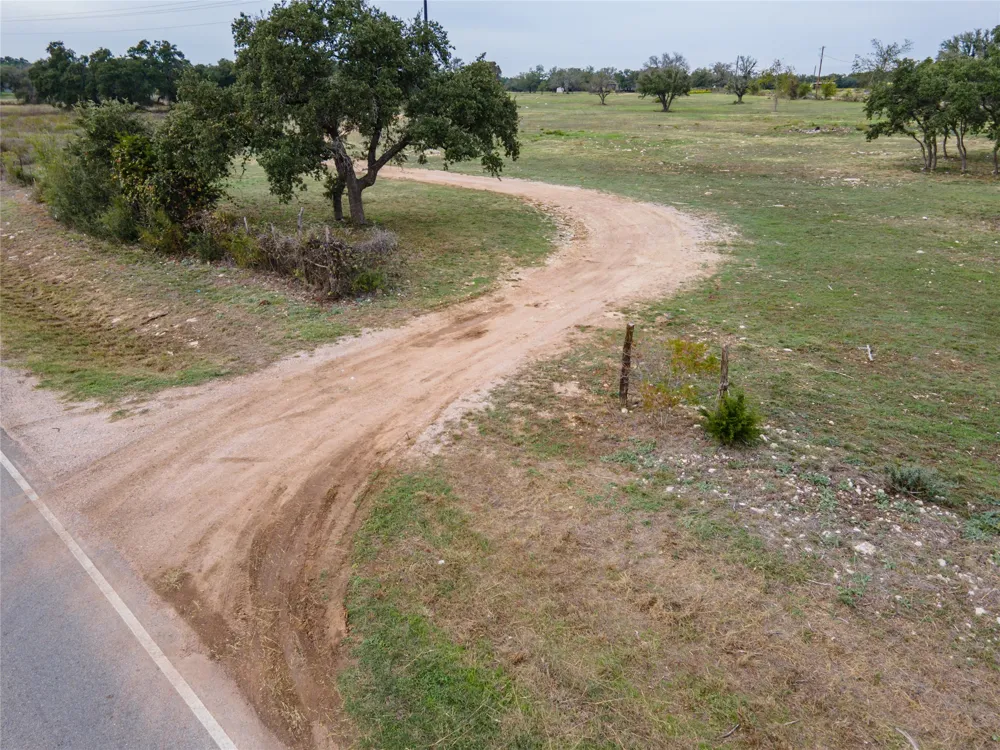 9050 Ranch Road 1869 Liberty Hill, TX 78642