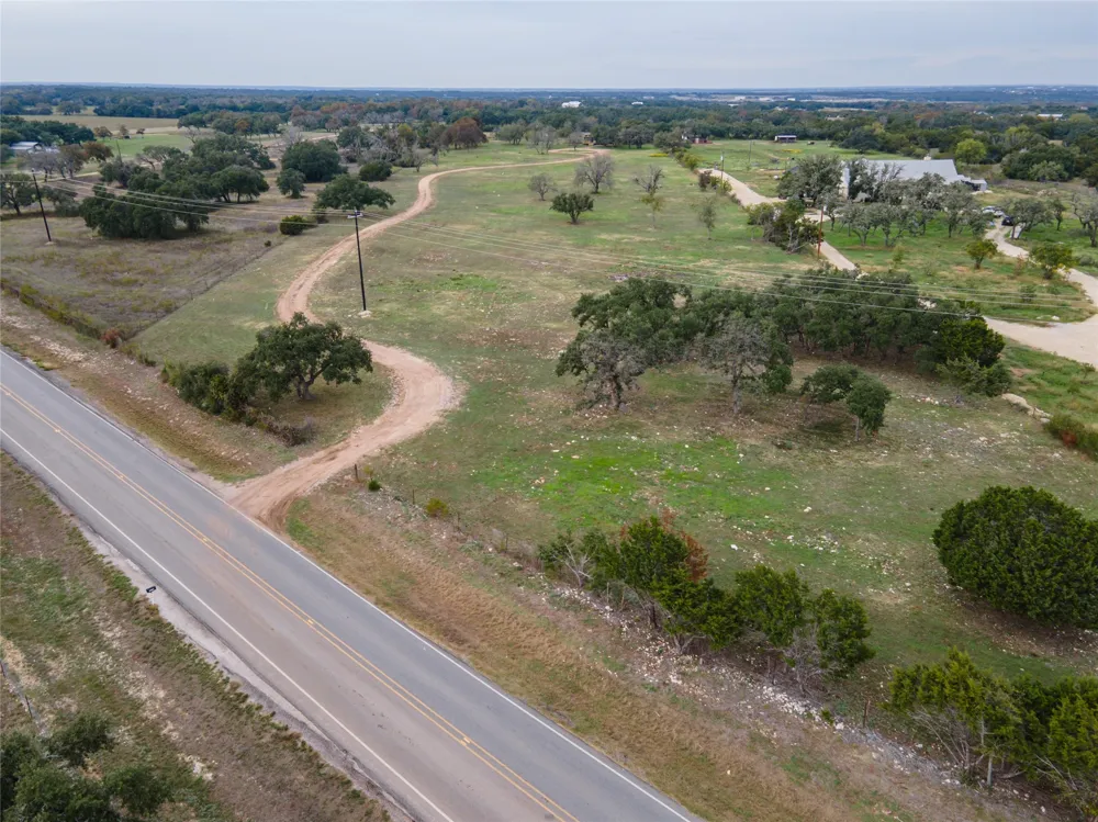 9050 Ranch Road 1869 Liberty Hill, TX 78642