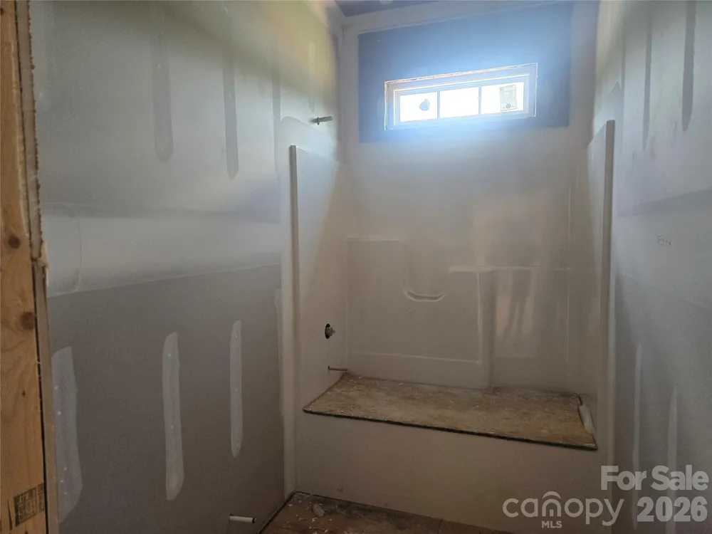 2850 Leonard Road Lexington, NC 27295