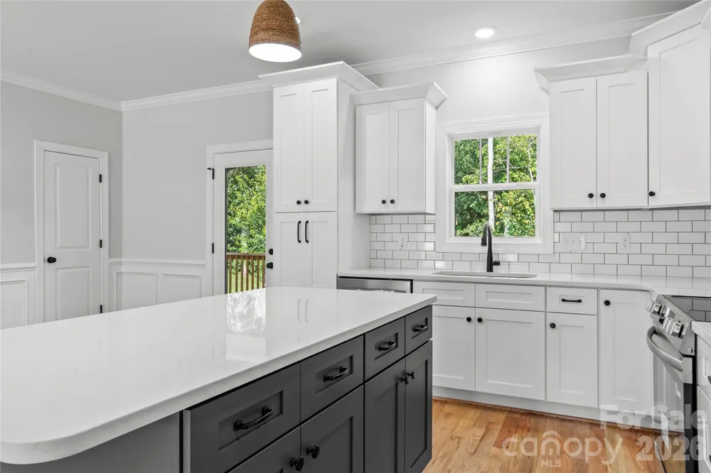 2850 Leonard Road Lexington, NC 27295