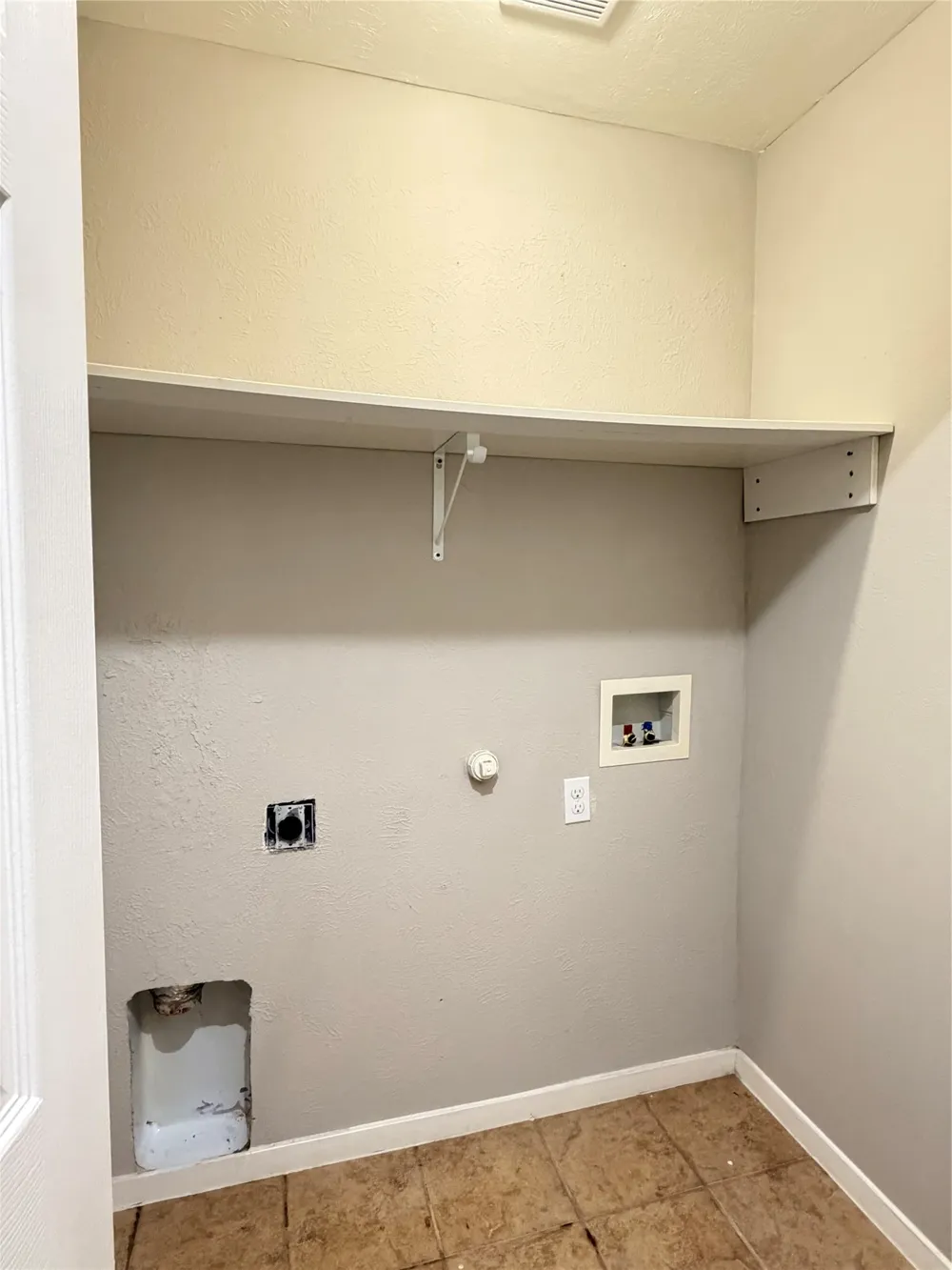 1621 Gill Street Blue Mound, TX 76131
