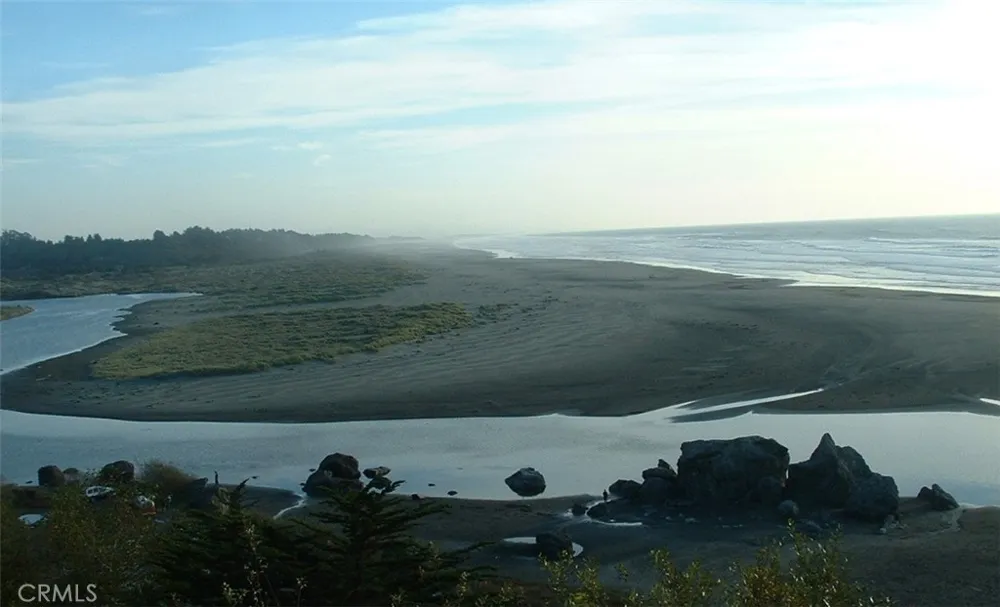 4611 Central Avenue Mckinleyville, CA 95519