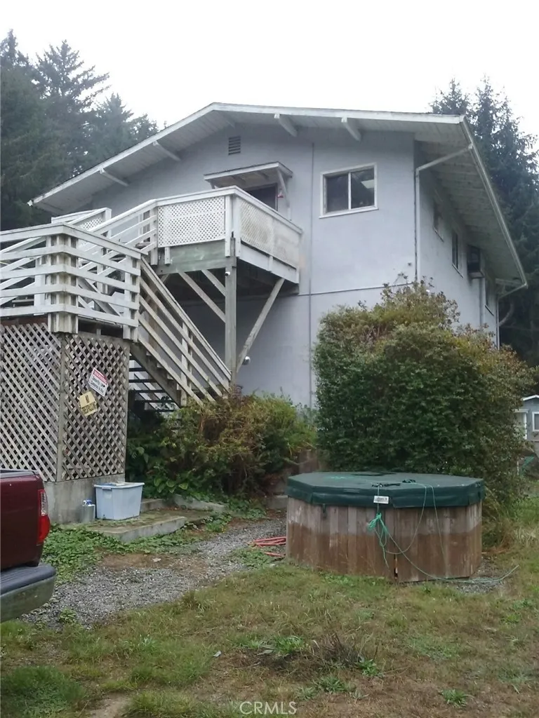 4611 Central Avenue Mckinleyville, CA 95519
