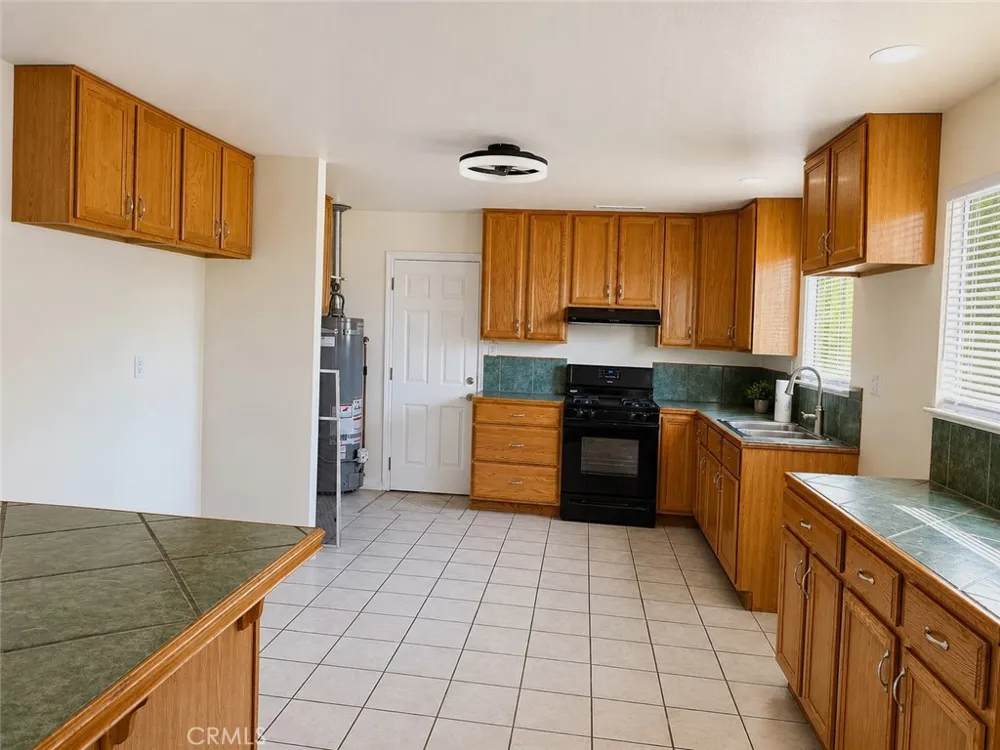 22 E Swift Street Orland, CA 95963