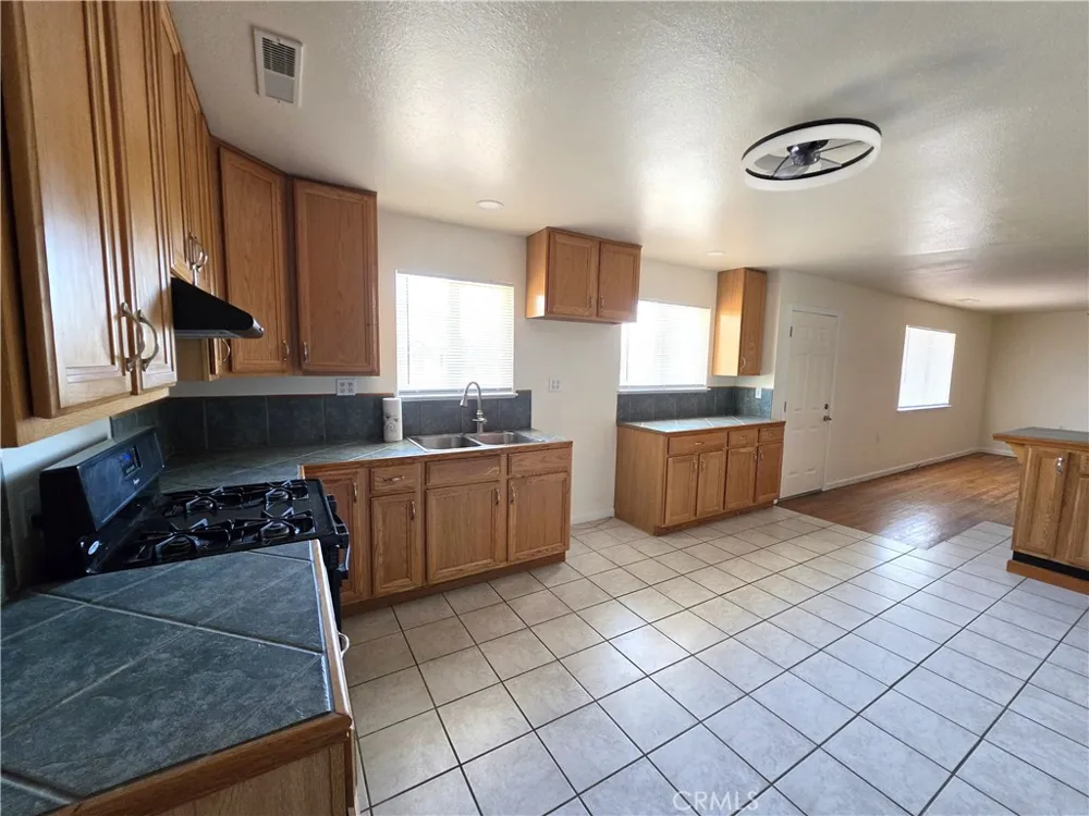 22 E Swift Street Orland, CA 95963