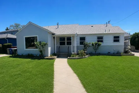 8951 Linden