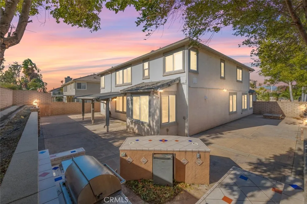 636 Debora Rae Corona, CA 92882