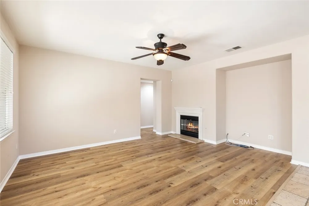 636 Debora Rae Corona, CA 92882
