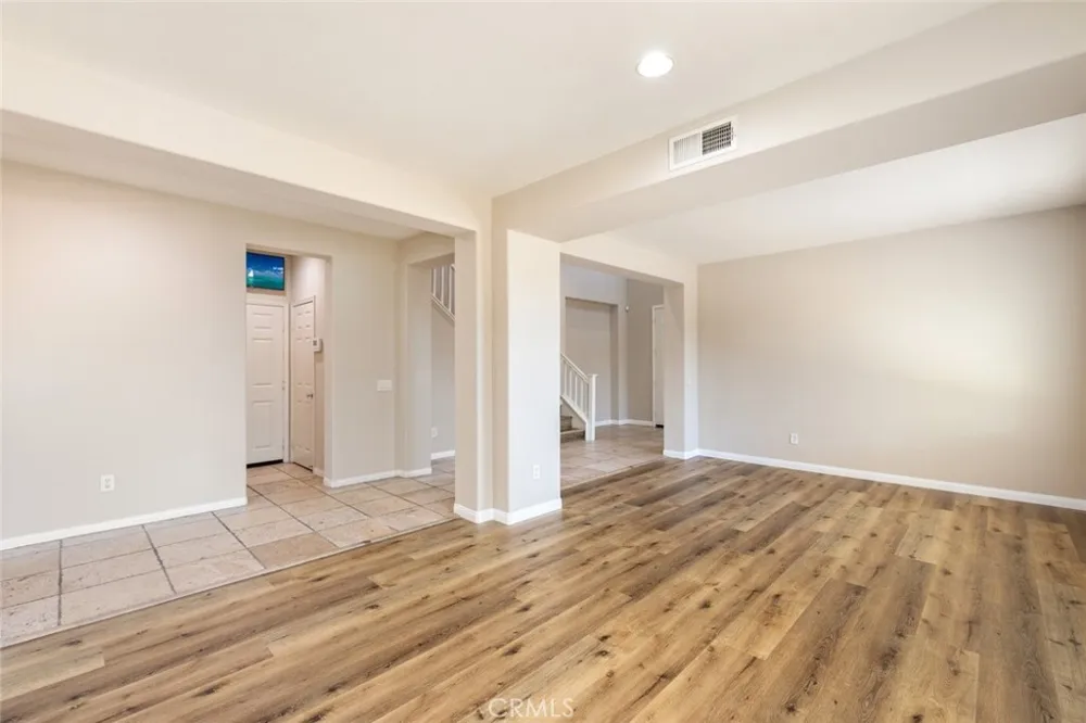 636 Debora Rae Corona, CA 92882
