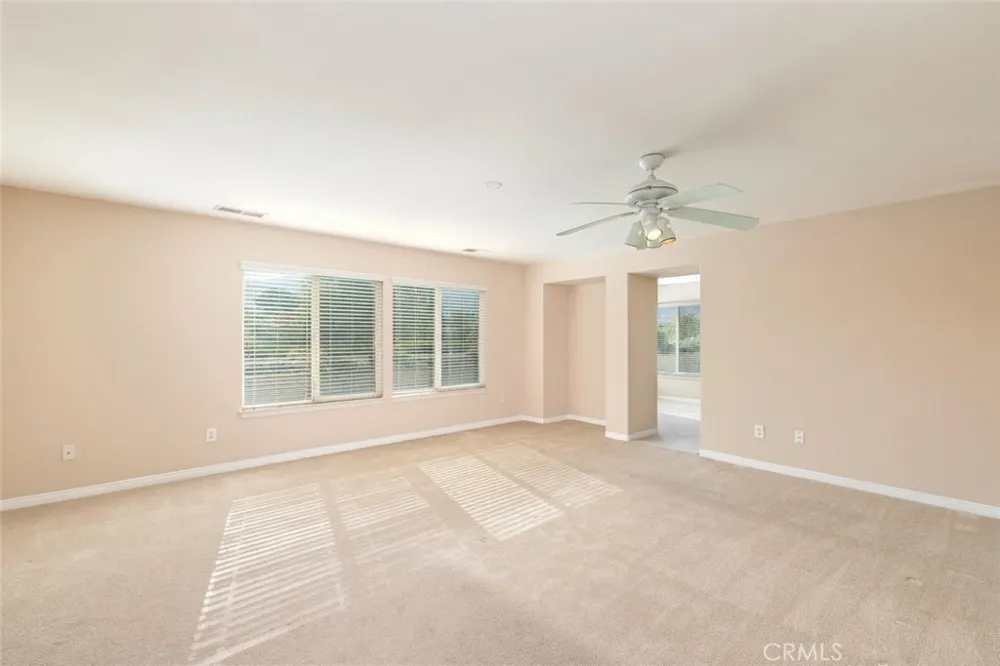 636 Debora Rae Corona, CA 92882