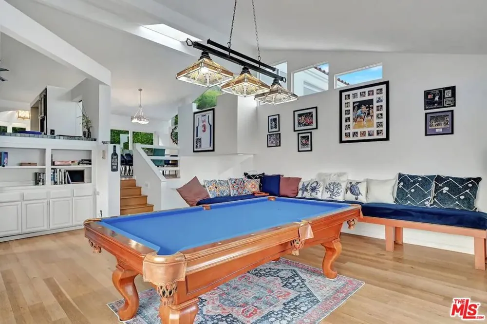 21625 Pacific Coast Highway Malibu, CA 90265