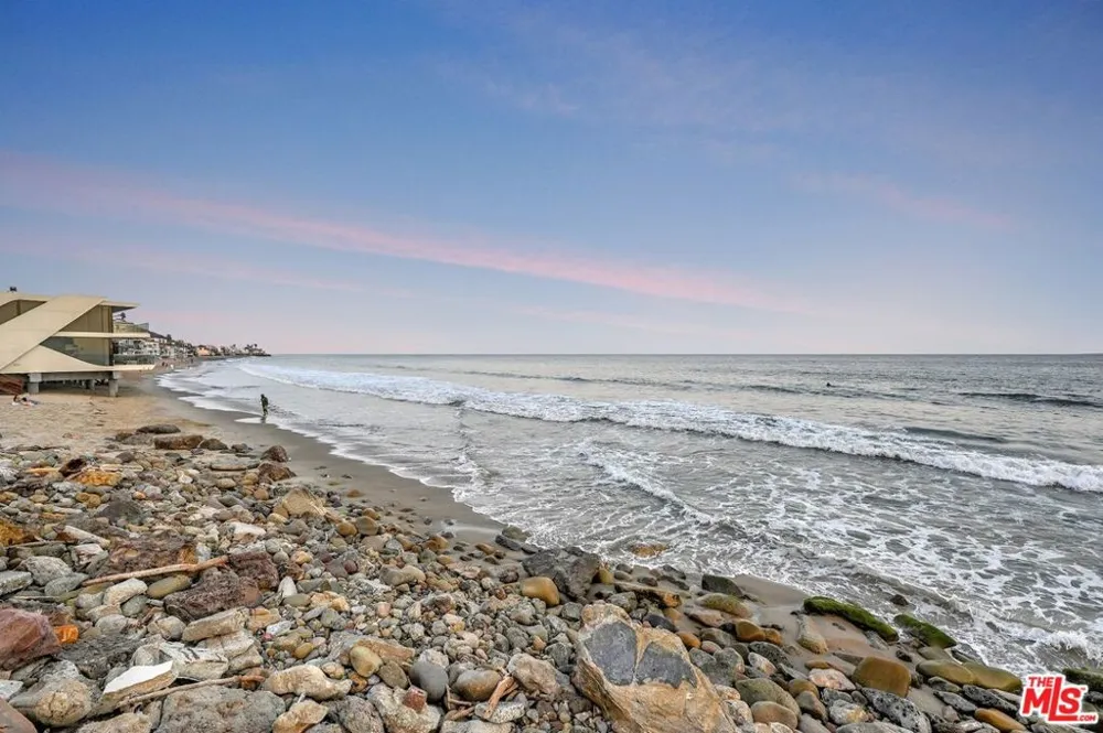 21625 Pacific Coast Highway Malibu, CA 90265