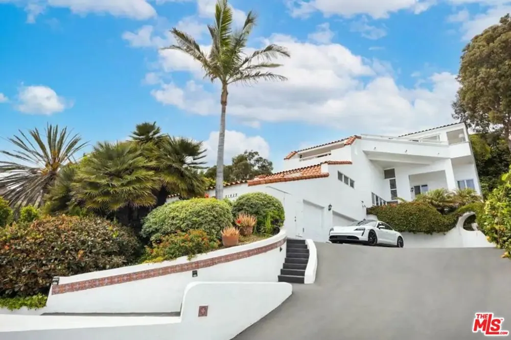 21625 Pacific Coast Highway Malibu, CA 90265