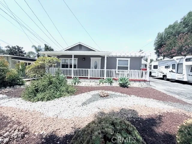 339 S Madison Monrovia, CA 91016
