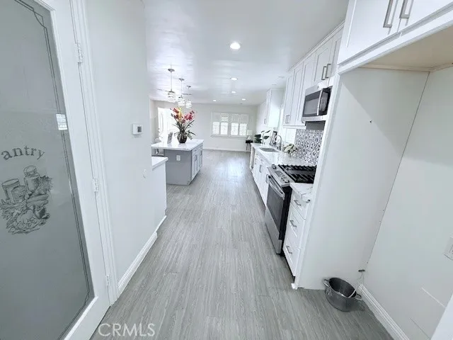 339 S Madison Monrovia, CA 91016