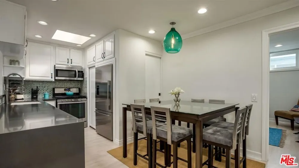 1144 17th Street #11 Santa Monica, CA 90403