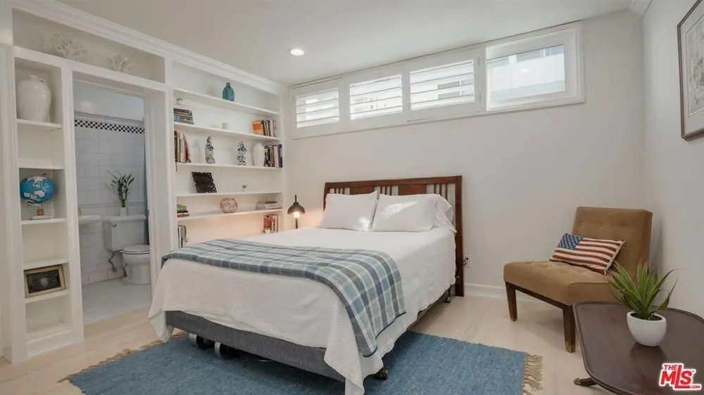 1144 17th Street #11 Santa Monica, CA 90403