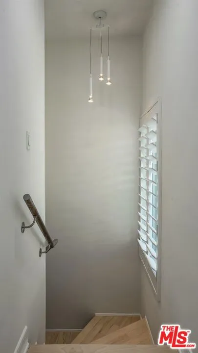 1144 17th Street #11 Santa Monica, CA 90403