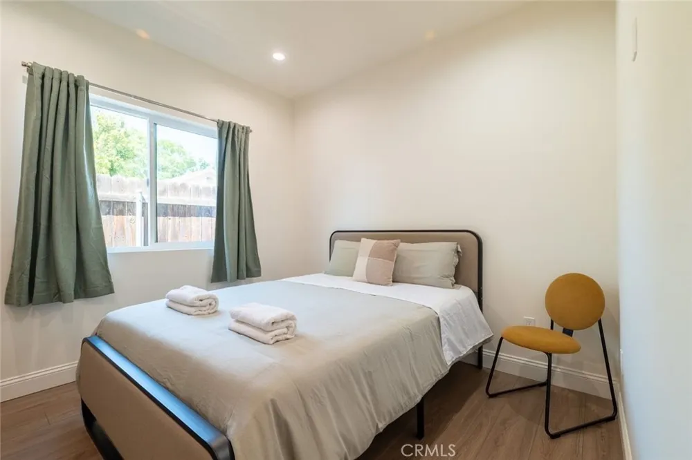 613 W Olive #1 Monrovia, CA 91016