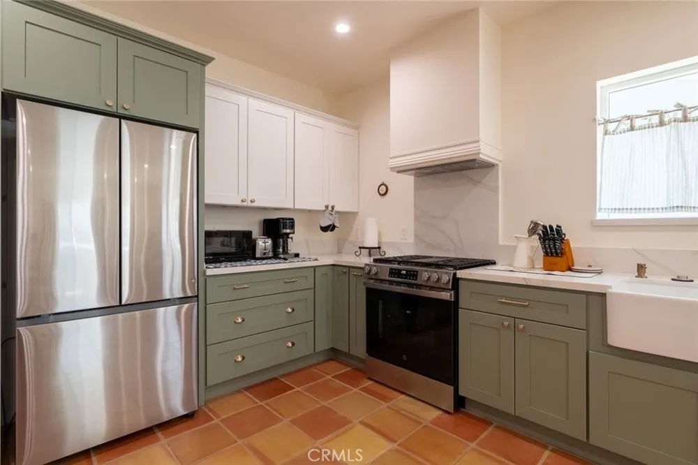 613 W Olive #1 Monrovia, CA 91016