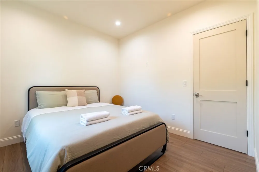 613 W Olive #1 Monrovia, CA 91016