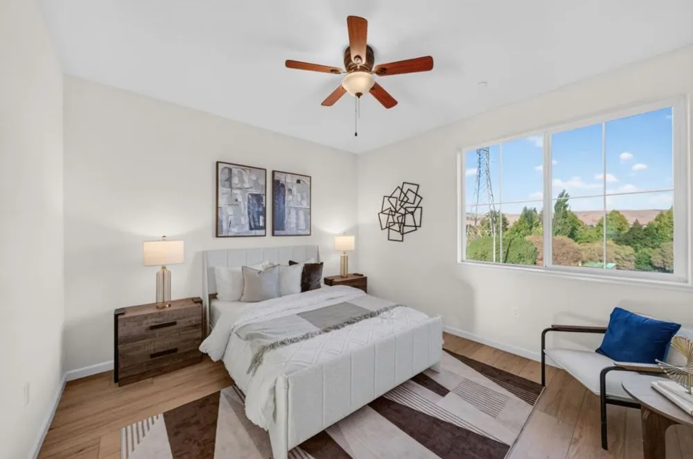 911 White Moonstone Loop San Jose, CA 95123