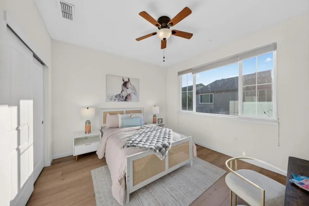 911 White Moonstone Loop San Jose, CA 95123
