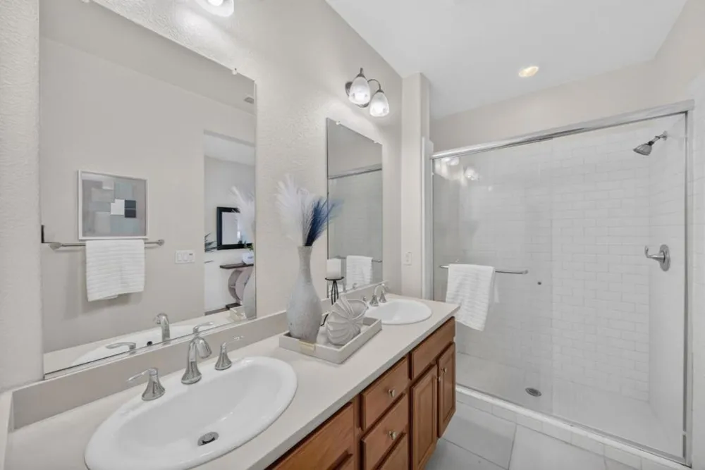 911 White Moonstone Loop San Jose, CA 95123