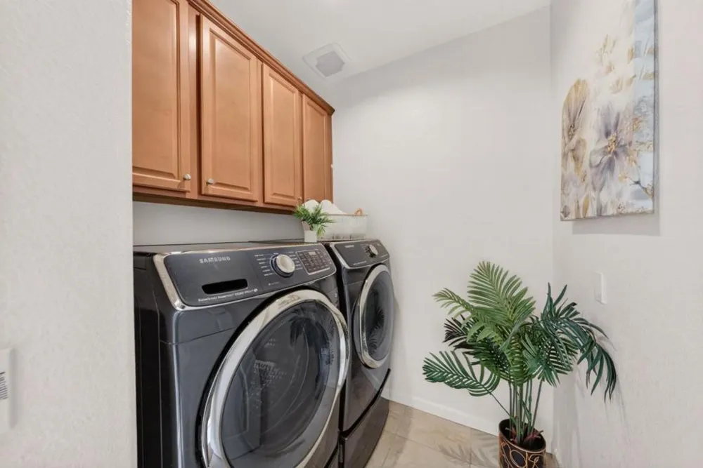 911 White Moonstone Loop San Jose, CA 95123