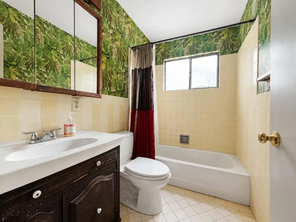 208 Kamson Way Campbell, CA 95008