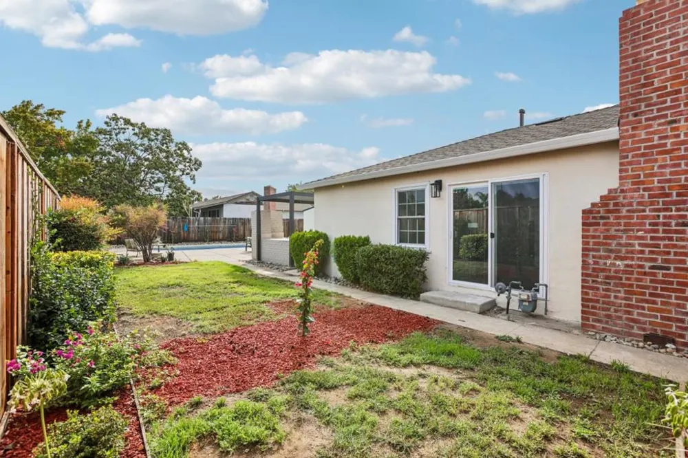 660 White Road San Jose, CA 95127