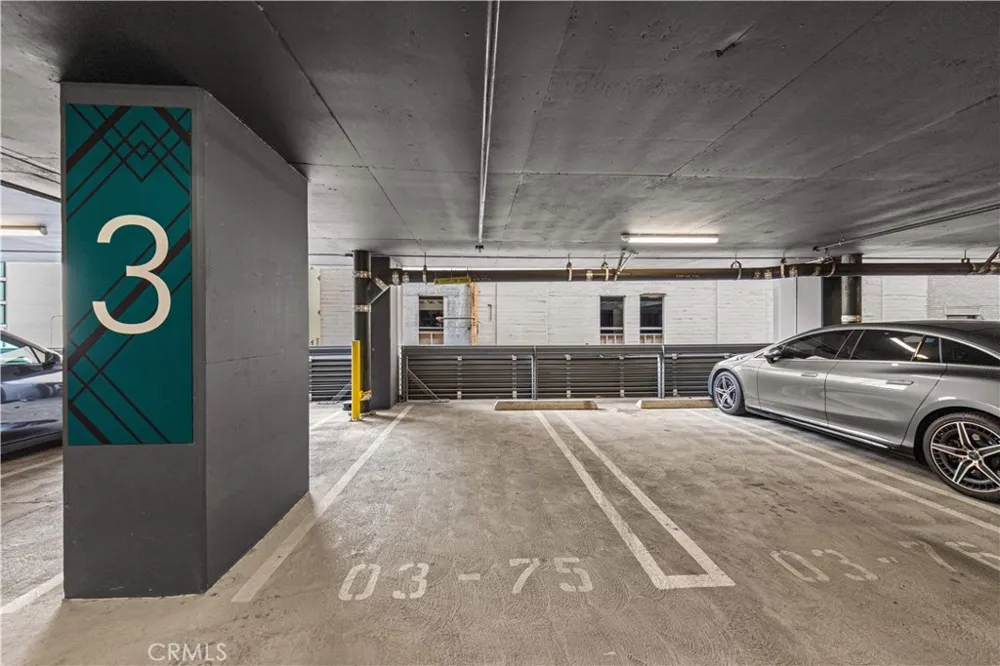 400 S Broadway #1607 Los Angeles, CA 90013