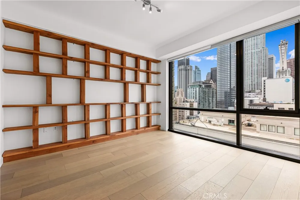 400 S Broadway #1607 Los Angeles, CA 90013
