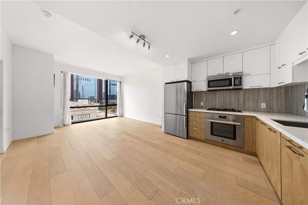 400 S Broadway #1607 Los Angeles, CA 90013