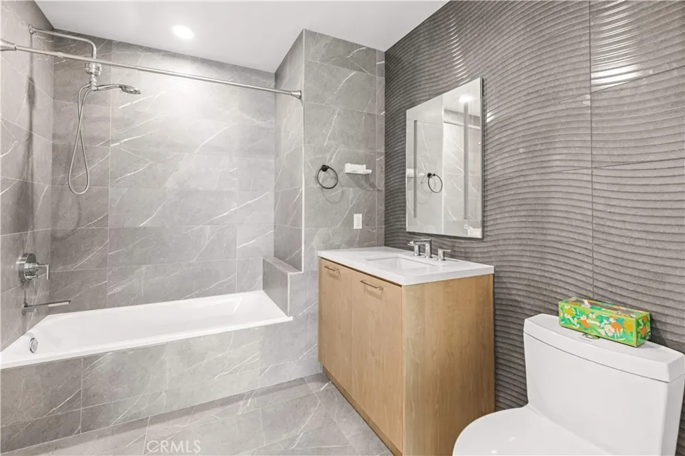 400 S Broadway #1607 Los Angeles, CA 90013