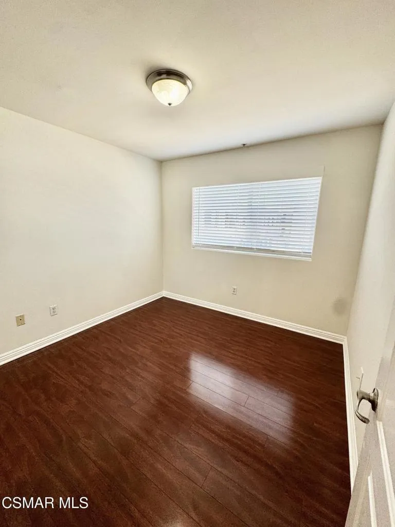 13525 Vanowen Street #103 Van Nuys, CA 91405