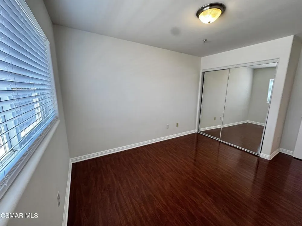 13525 Vanowen Street #103 Van Nuys, CA 91405